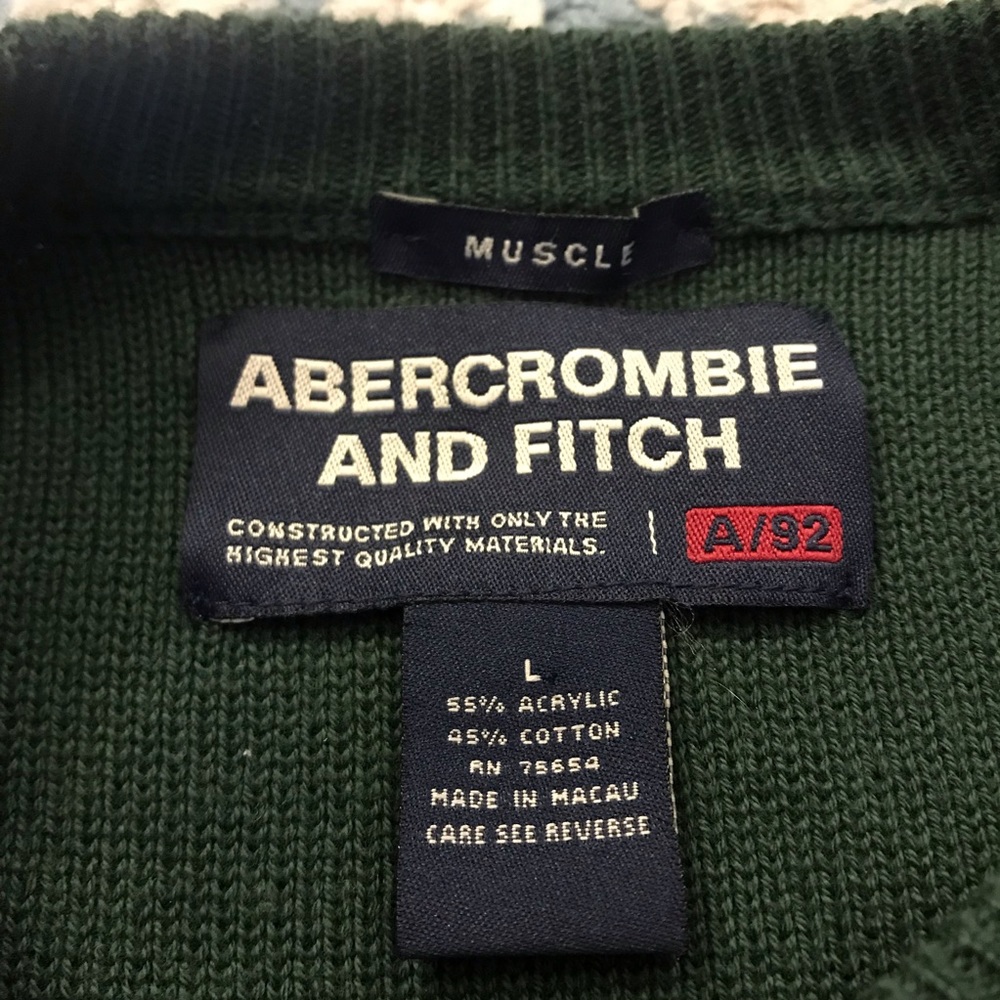 Abercrombie and Fitch A/92 Green Muscle Sweater - Picture 3 of 4